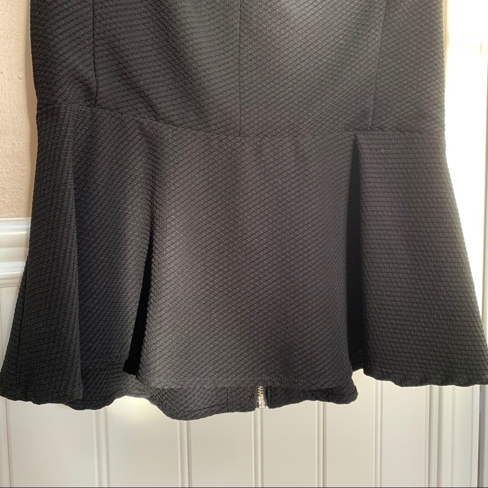 Black peplum top, with back cutouts - Picture 3 of 6